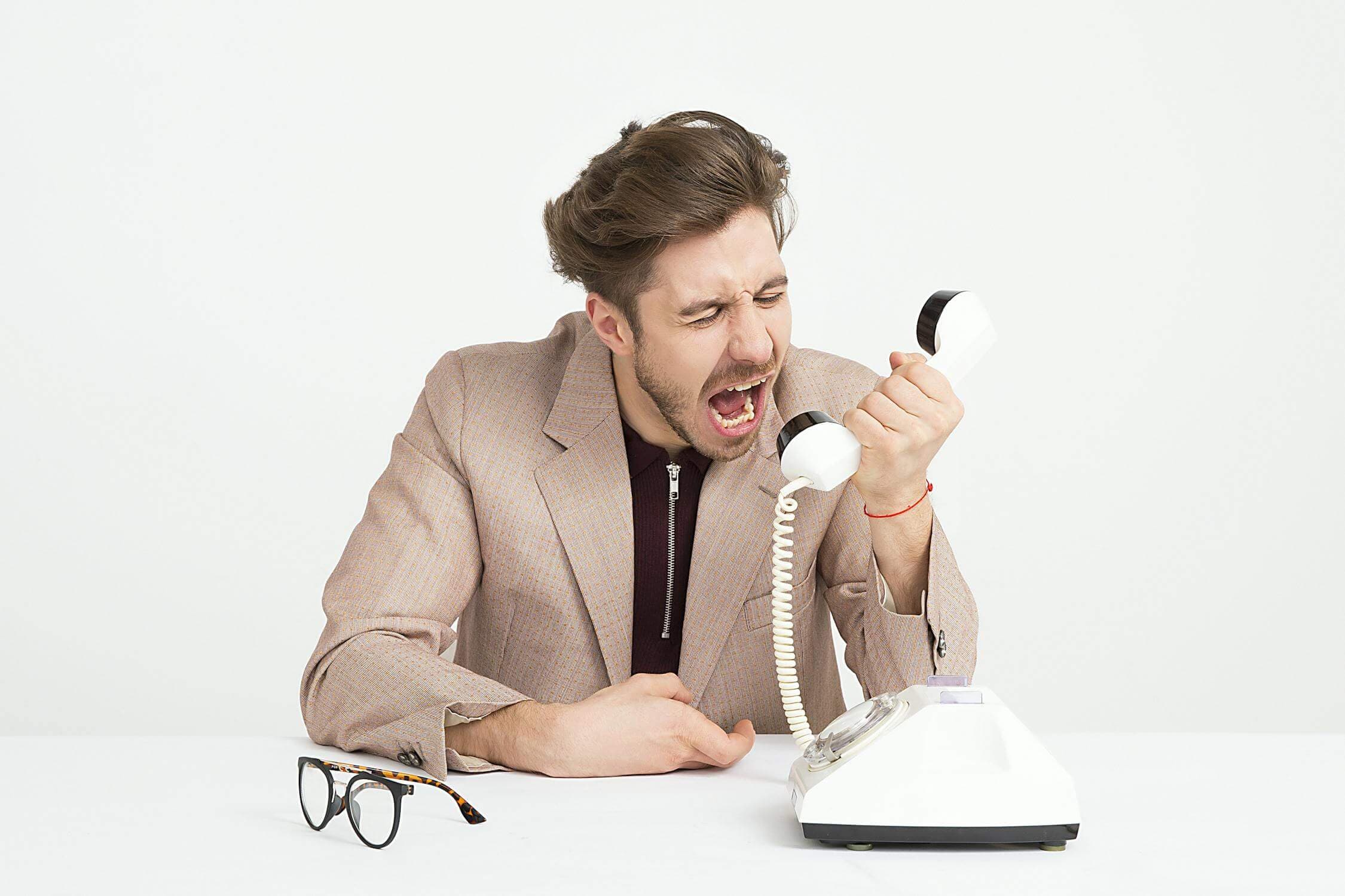 Turning Customer Complaints into Opportunities: Your Comprehensive Guide to Effective Complaint Handling
