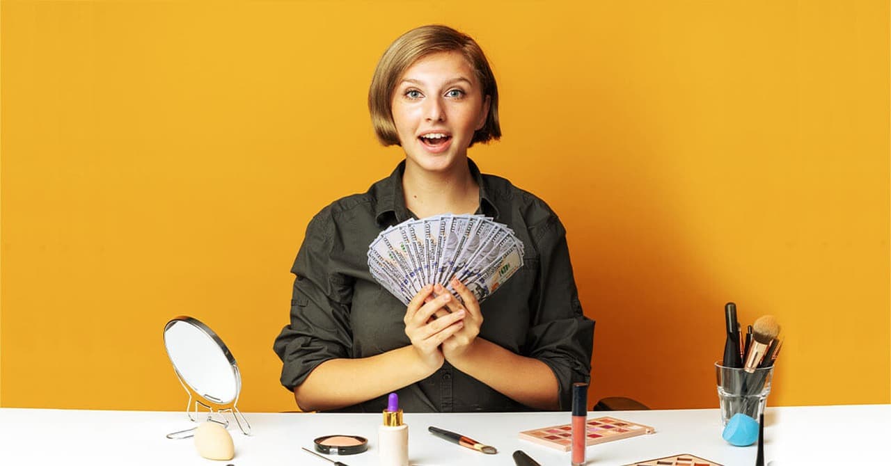 Amazon Influencer Program Guide 2025: Requirements, Followers, Commission & How to Join
