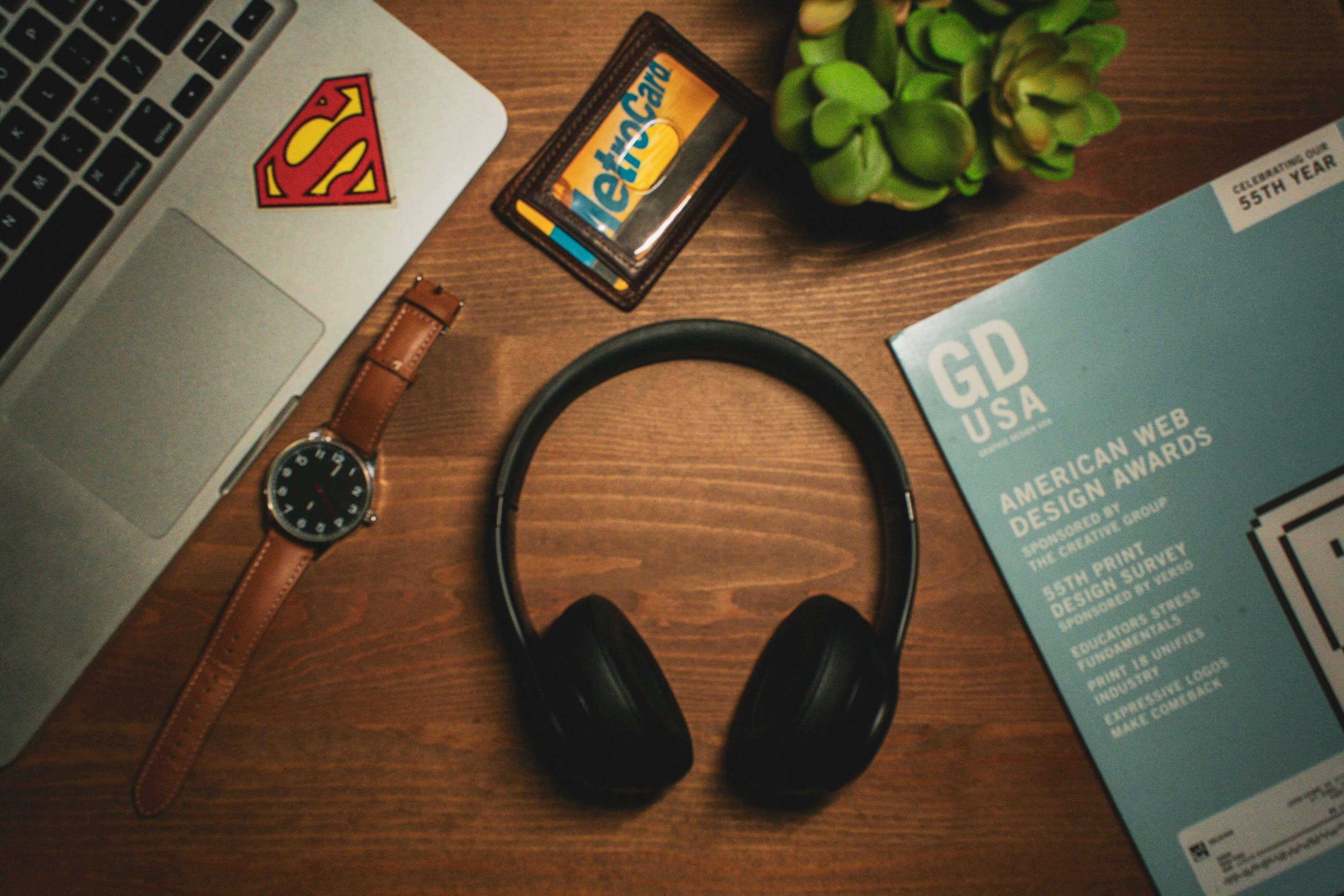 Ecommerce Social Listening Tools: Buyer Scorecard